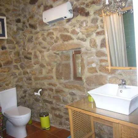 Casa Do Monge * Leomil